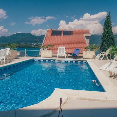 Villa تيفات المظهر الخارجي الصورة