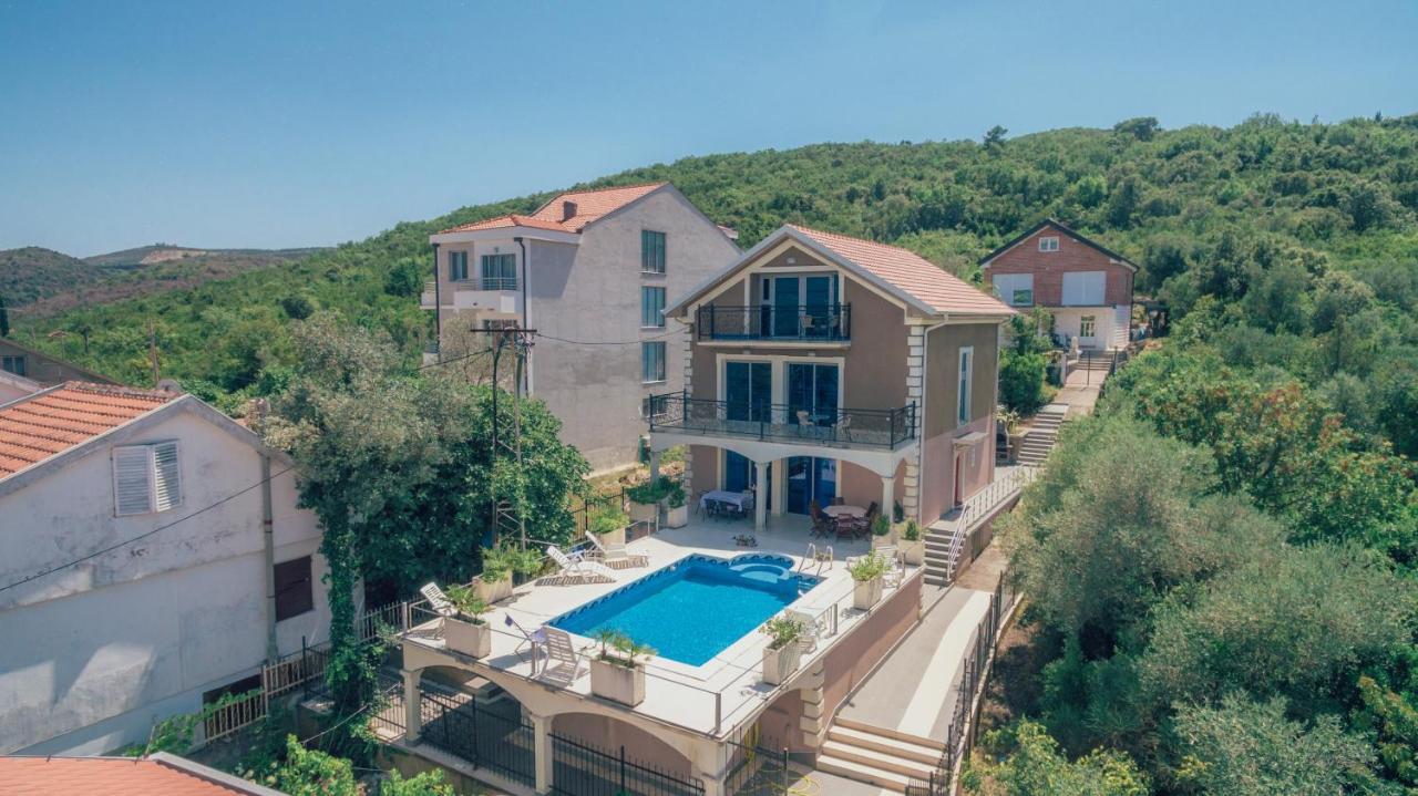 Villa تيفات المظهر الخارجي الصورة