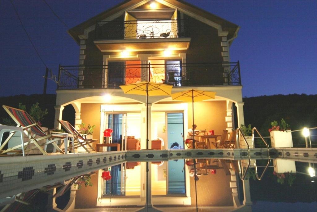 Villa تيفات الغرفة الصورة