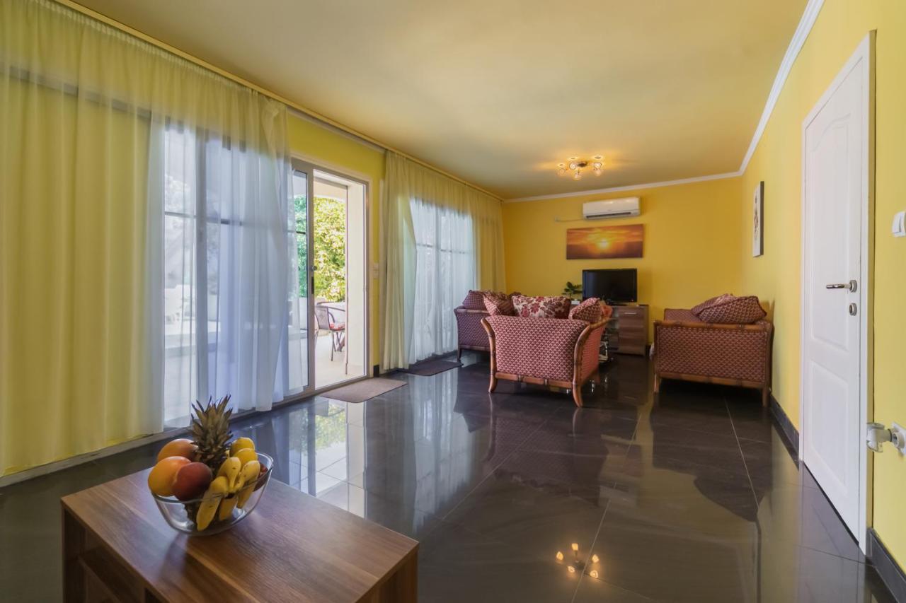 Villa تيفات المظهر الخارجي الصورة
